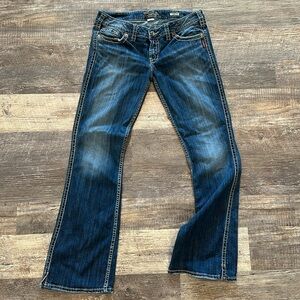 Silver Jeans Twisted Bootcut